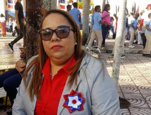 Nombran a la regidora Clemencia Fernández como directora del Distrito Educativo 14-03 de Río San Juan
