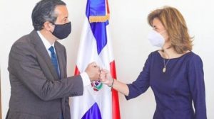 Nombran embajadora a esposa de Orlando Jorge Mera y a hermana de la vicepresidenta como cónsul