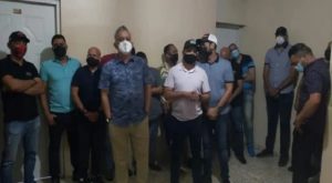 Apresan músicos de Banda Real sorprendidos tocando una fiesta en Las Charcas de Santiago en pleno toque de queda