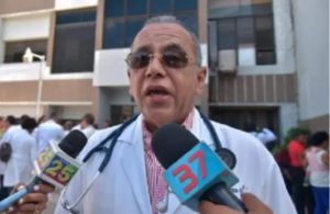 Ministro de Salud, Plutarco Arias, da positivo al Covid-19