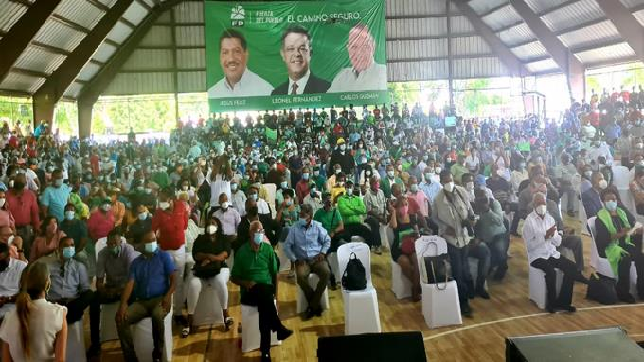 Renuncian del PLD el alcalde de SDN, Carlos Guzmán y Jesús Feliz y pasan a apoyar a Leonel Fernández