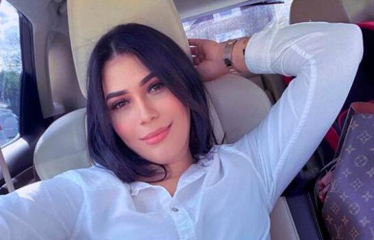 Dianabell Gómez presume lujoso vehículo y envía indirecta: “Ni prestado ni regalado y es mío”