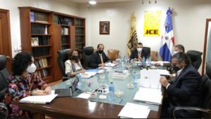 Suspenden 5 empleados de la JCE por líos con el voto del dominicano en Nueva York, Nueva Jersey y Washington
