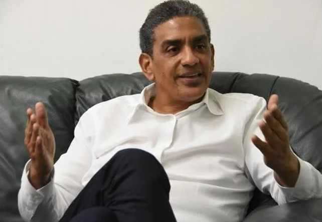 Director Contrataciones Públicas afirma cuñado de Danilo sí podía tener contratos con el Estado