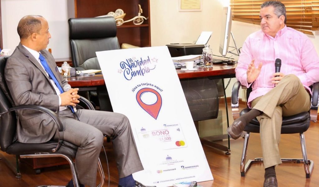 Empleados públicos RD no tendrán acceso a la tarjeta de Bono Navideño que otorga el Gobierno