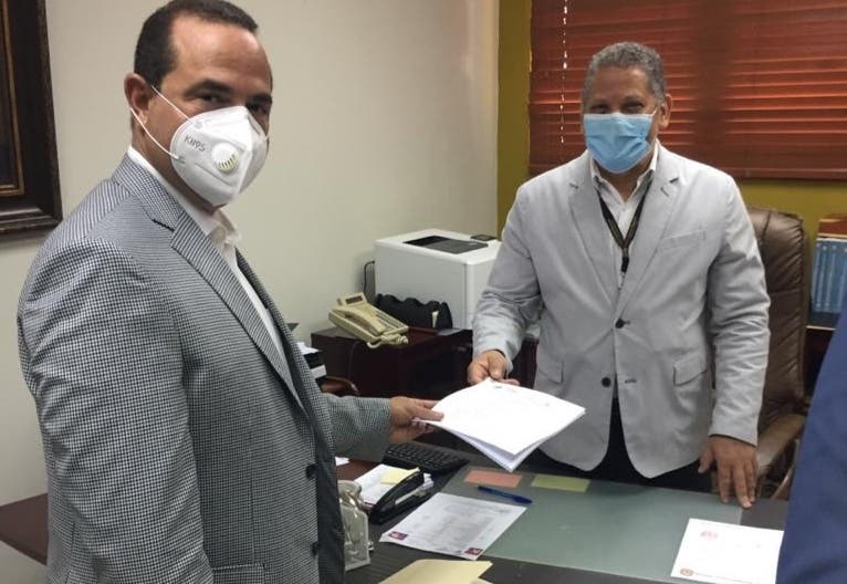 Fuerza del Pueblo se querella ante la JCE; le exige respetar voluntad popular de electores y su condición de partido mayoritario