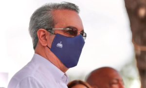 Abinader dice alza precios en productos básicos es por aumentos de materia prima y del petróleo