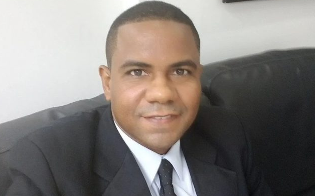 Aduanas cancela a Antonio Gómez Díaz, acusado de violación sexual