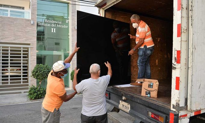 Embargan residencia de Alexander Montilla por deuda de 177 millones de pesos