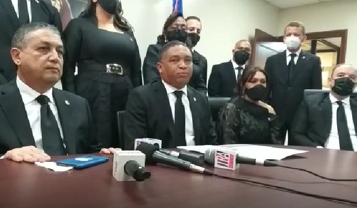 PLD califica de poema el discurso de Abinader; dice en 6 meses de gobierno no ha cumplido ni una promesa al pueblo