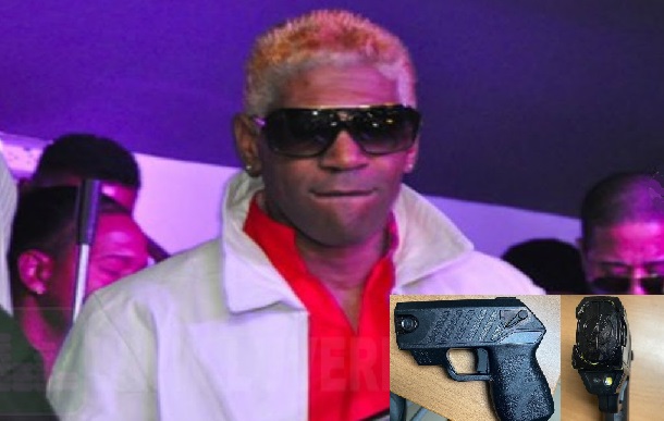 Qué lío! Fiscalia dice pistola entregó Omega no fue la usada en incidente con chofer