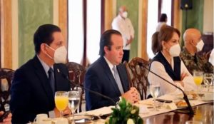 Gobierno dominicano declara las bebidas adulteradas tema de seguridad nacional