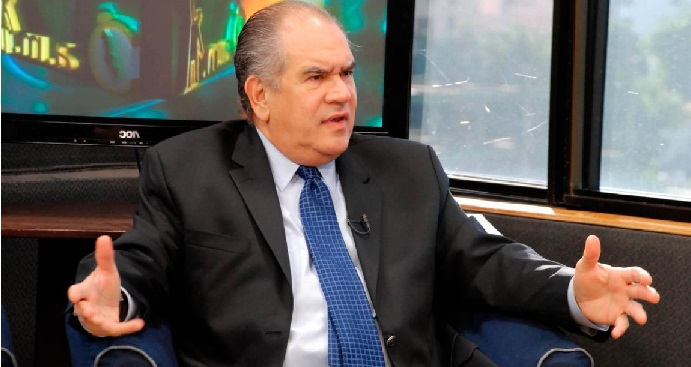 Feris Iglesias pasa aplanadora en SISALRIL; dice hizo lo de siempre, 