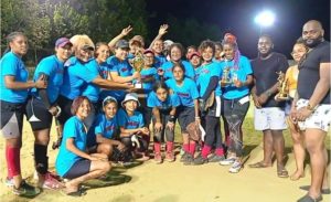 Las Comadres de Río San Juan ganadoras del primer Clásico de Softbol de Semana Santa celebrado en Gaspar Hernández