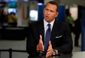 Oficial! Alex Rodríguez y Mark Lore compran un equipo de la NBA