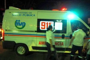 Tres muertos y seis heridos en choque de dos camiones y una jeepeta en Los Arroces de Bonao