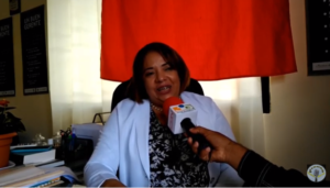 Habla Clemencia Fernández; dice que renunció a regiduría, pero que sigue y que aceptará lo que sus superiores decidan