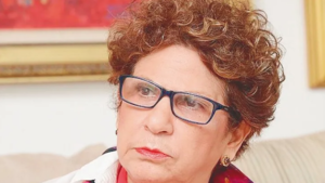 Bajan de avión en NY a periodista Consuelo Despradel