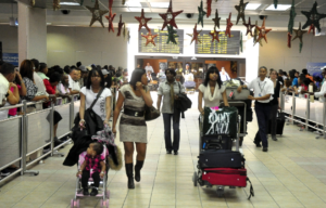 República Dominicana impone nuevas restricciones a la entrada de viajeros de 18 países