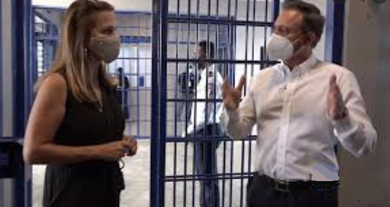 En gestión de Jean Alain se hacían pagos millonarios en bultos por construcción de nueva cárceles, según Ministerio Público