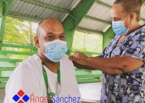 Angel Sánchez se propone llevar en masa al menos 50 personas a vacunarse contra la Covid-19 en Río San Juan