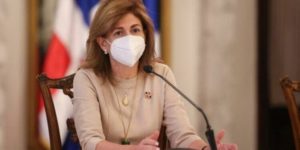 Raquel Peña anuncia llegará desde China lote con 3 millones de vacuna contra COVID-19