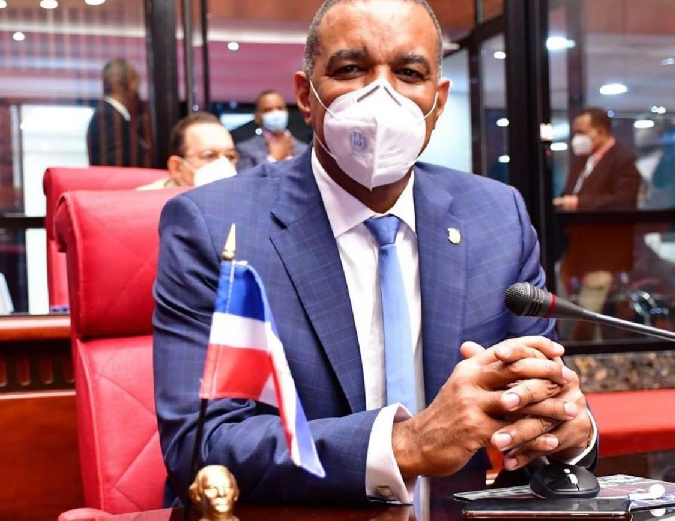 Senado aprueba oficina de Pasaportes en Moca; este viernes Abinader da inicio a obra de empalme Cruce de Chero-Estancia Nueva