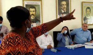 Profesora Bonilla dice antes de remozar Laguna Gri-Grí debe construirse muelle y muro de contención en el sector Acapulco