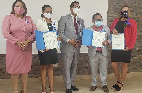 Regional 14 de Educación otorga galardón al Mérito Magisterial a tres educadores de Río San Juan