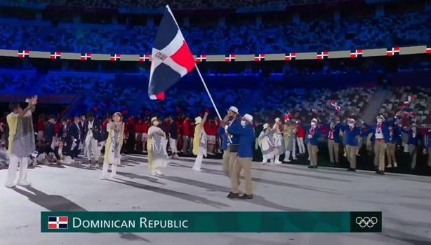 República Dominicana desfila a ritmo de merengue en Tokio