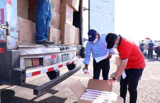 Gobierno RD envía alimentos, medicinas y un helicóptero para trasladar heridos en Haití tras sismo que ha matado ya 724