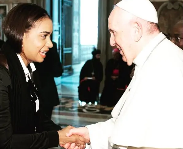 Betty Gerónimo en El Vaticano con el papa Francisco: 