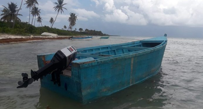Interceptan sendas yolas en Nagua y Samaná con 40 iban a Puerto Rico; otros 65 arrestados en Hato Mayor y Miches