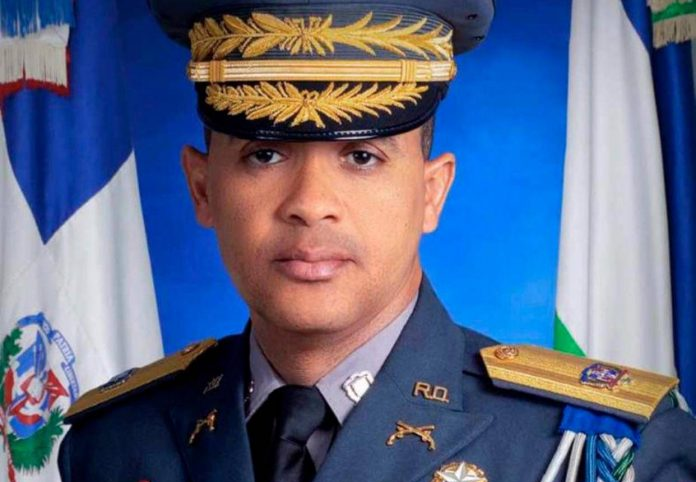 Diputados piden renuncia del director de la Policía, Edward Sánchez, tras asesinato de arquitecta Leslie Rosado