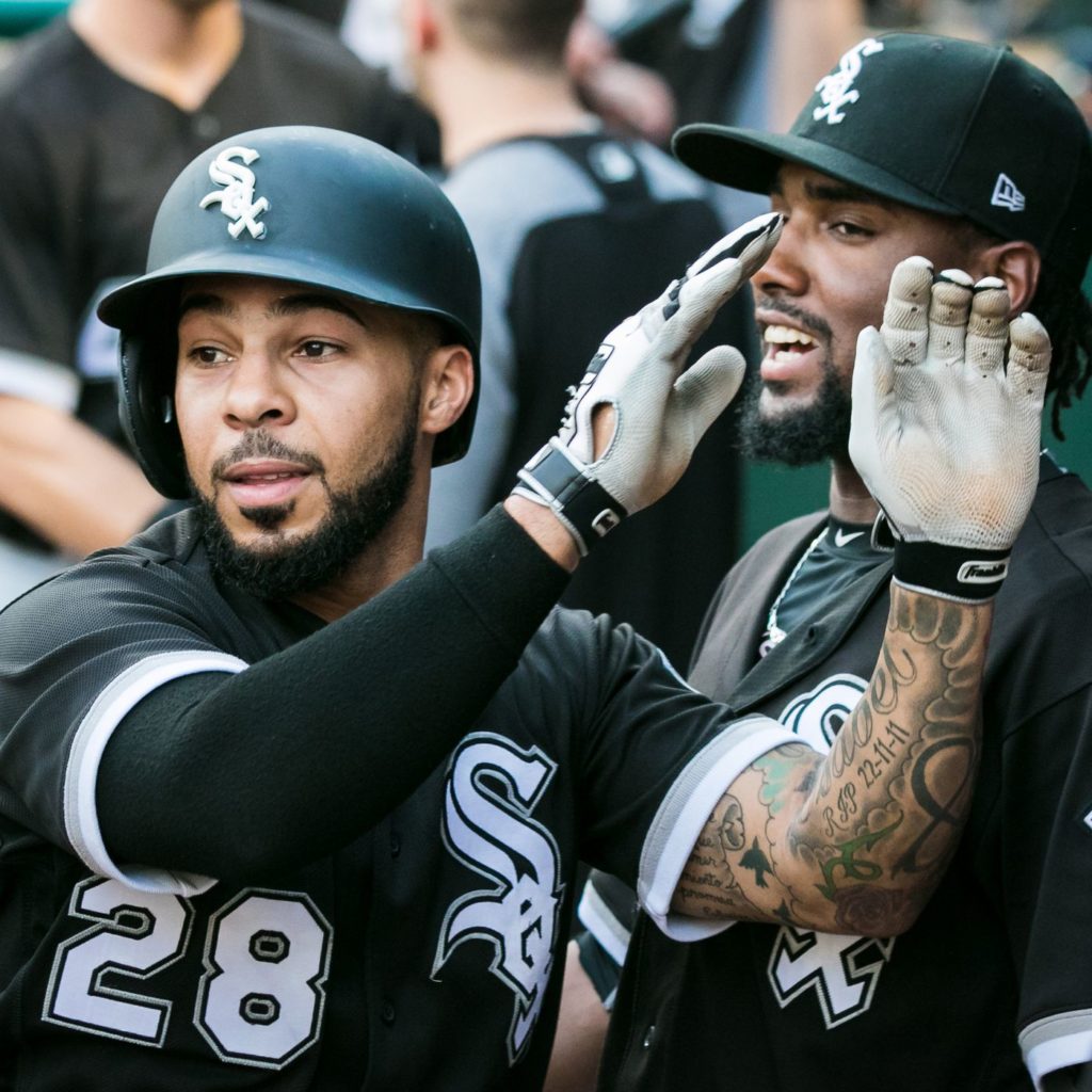 Medias Blancas ganan 12-6 a los Astros con 2 jonrones de Leury García y obligan un cuarto juego en serie divisional LA