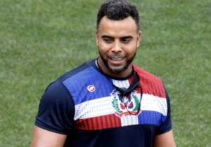 Nelson Cruz es el ganador del premio de Roberto Clemente de 2021 en las Grandes Ligas.