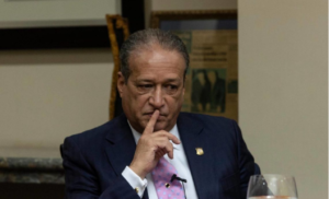 Presidente Abinader declara duelo nacional por el fallecimiento de Reinaldo Pared Pérez