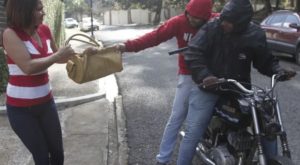 Denuncian motoristas atracadores en tramo carretero entre Playa Grande y la comunidad de El Puerto en Cabrera