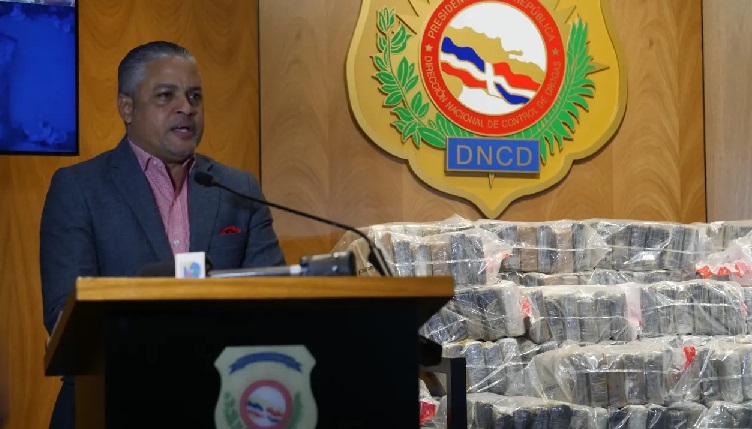 Ocupan 318 paquetes de cocaína en camión iba rumbo al puerto Multimodal Caucedo en Boca Chica