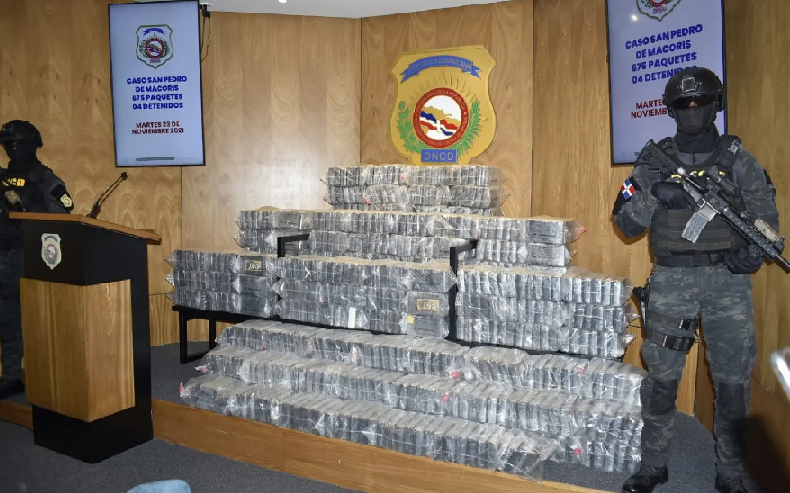 DNCD se incauta 675 paquetes de cocaína en San Pedro de Macorís; apresa a cuatro