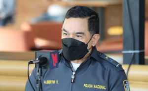 Aayyy!? Director de la Policía dice no reclutarán agentes criados por madres solteras