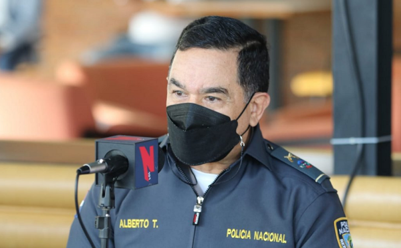 Aayyy!? Director de la Policía dice no reclutarán agentes criados por madres solteras