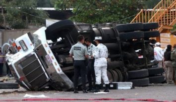 Restos de 6 dominicanos muertos en accidente de inmigrantes en México llegarán a RD el día de Nochebuena