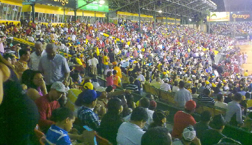 A ver el juego desde la casa! Ministro de Salud autoriza solo 50% de público para partido Águilas y Licey en el Quisqueya
