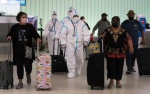 Identifican en California primer caso de variante Ómicron en Estados Unidos