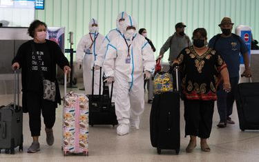 Identifican en California primer caso de variante Ómicron en Estados Unidos