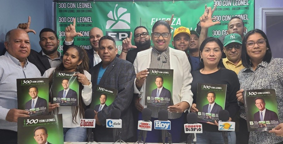 Proyecto «300 con Leonel» en NY pone a circular revista