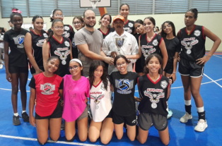Gurabo campeón del VII torneo de voleibol femenino U17 alcaldía de Santiago