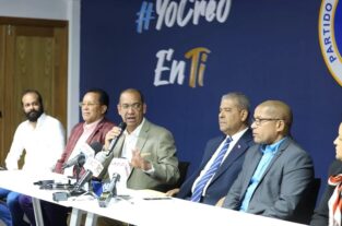 El PRM publicará a partir del lunes a candidatos electos por encuestas