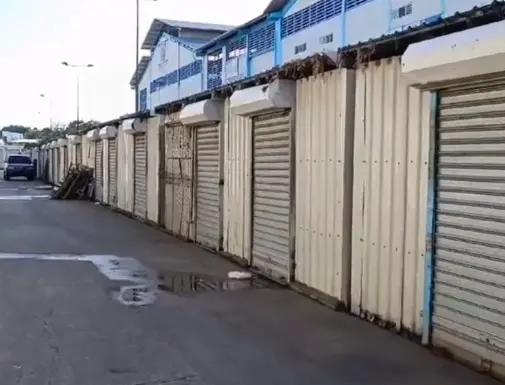 Comercio en la frontera de República Dominicana y Haití continúa paralizado; haitianos siguen con puerta cerrada
